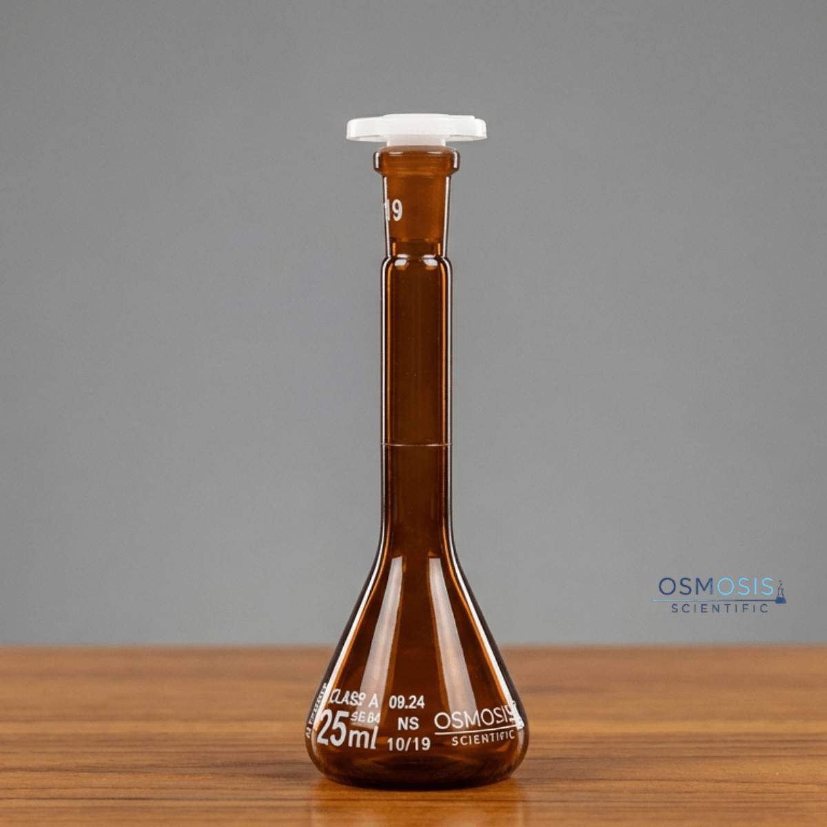 Class A amber trapezoidal base volumetric flask for precise laboratory measurement