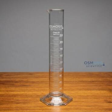 Graduated measuring cylinder with hexagonal base for accurate liquid measurement