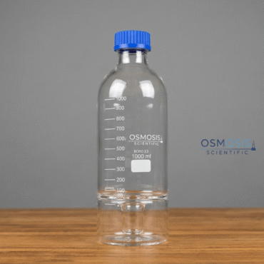 A 1000ml clear borosilicate glass HPLC mobile phase bottle with a blue GL45 screw cap and a conical bottom for maximum liquid recovery.